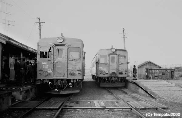 湧網線常呂駅4
